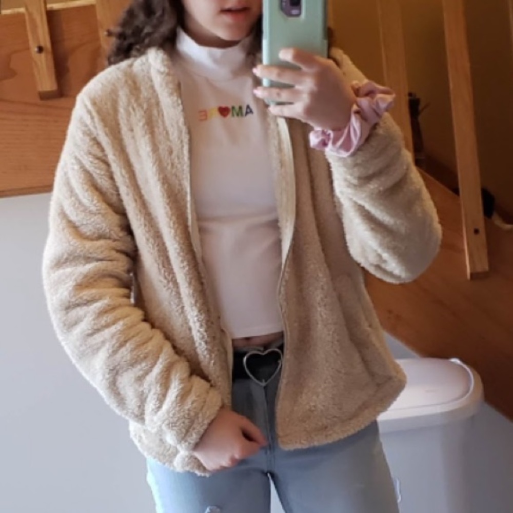 H&M Fuzzy Jacket Beige XS